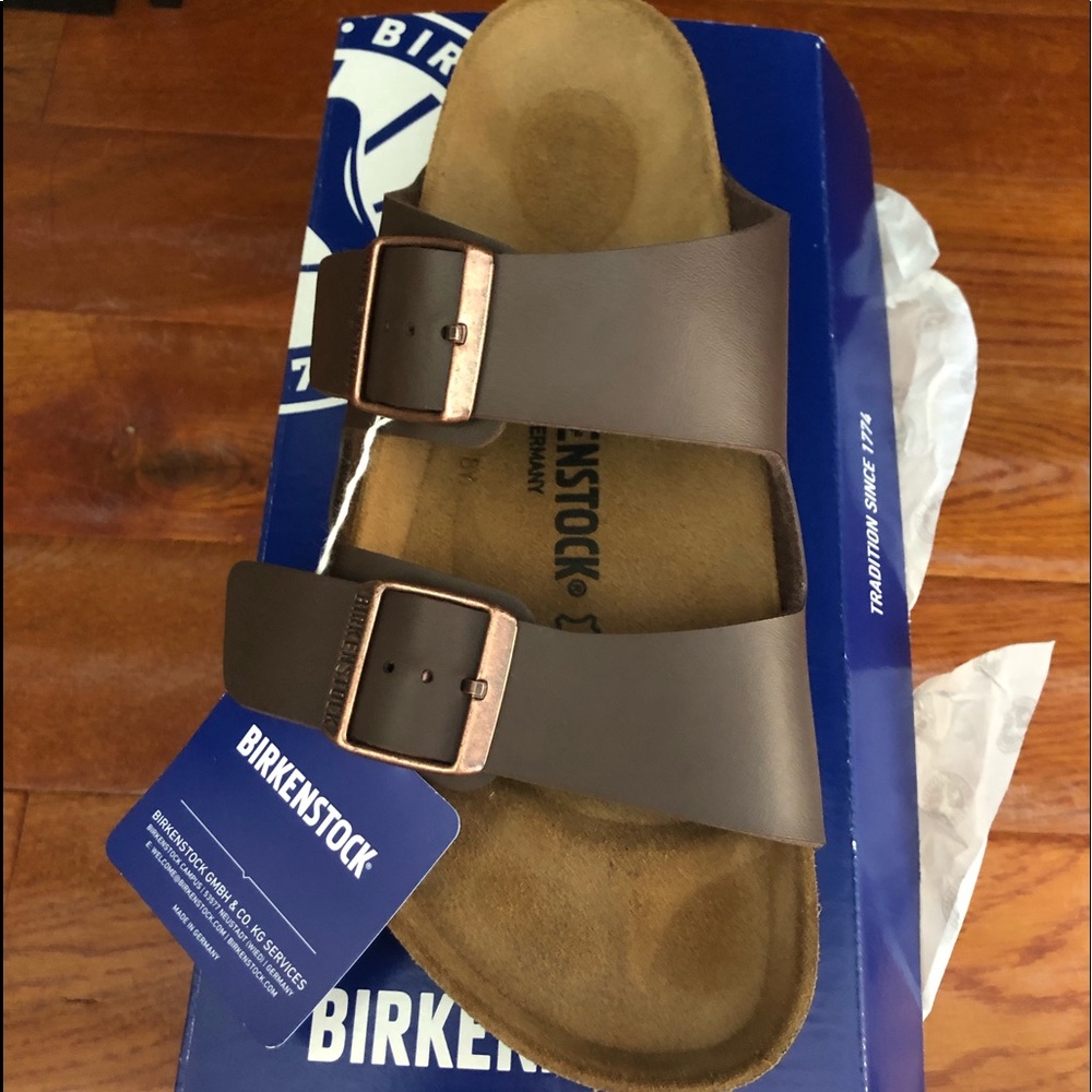 Arizona Birkenstocks dark brown